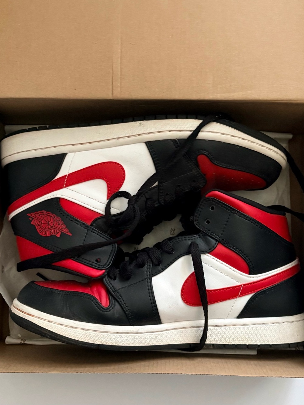 Jordan Men's Black White and Red High-Top Sneakers